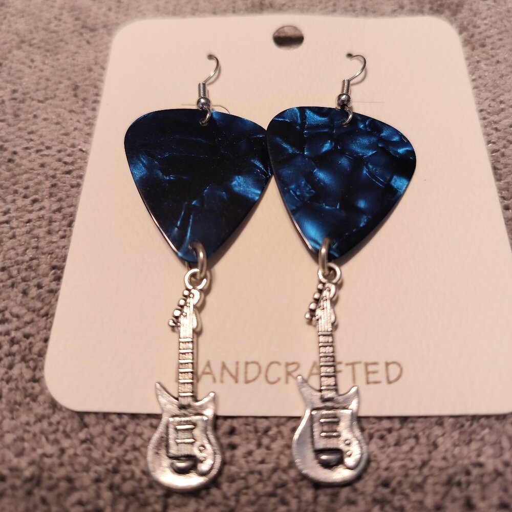 SILVER TONE GUITAR CHARMS ON DARK BLUE GUITAR PICK EARRINGS